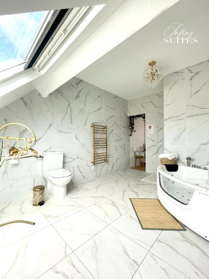 Naturally Suite Кале Екстериор снимка